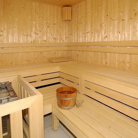 Bristol Relais Du Silence Superior Hotel 3*