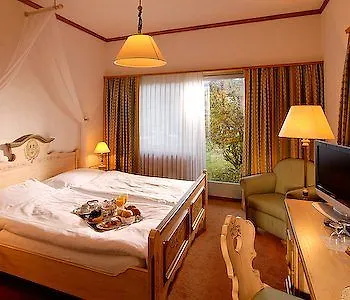Bristol Relais Du Silence Superior Αντελμπόντεν