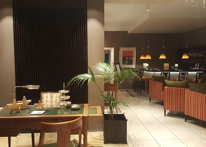 Bristol Relais Du Silence Superior Hotel 3*