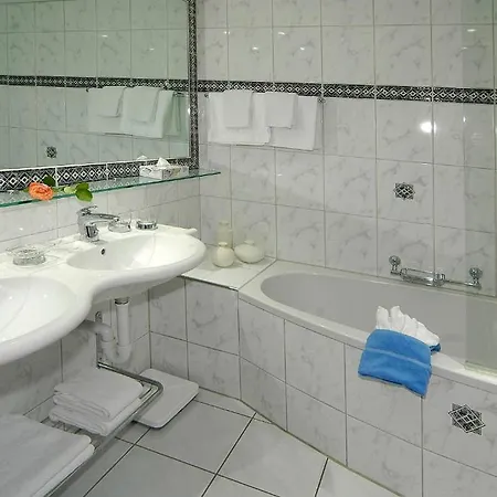 Bristol Relais Du Silence Superior ادلبودن